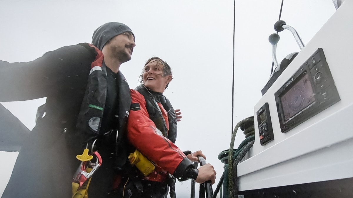 sailing upwind in a catamaran